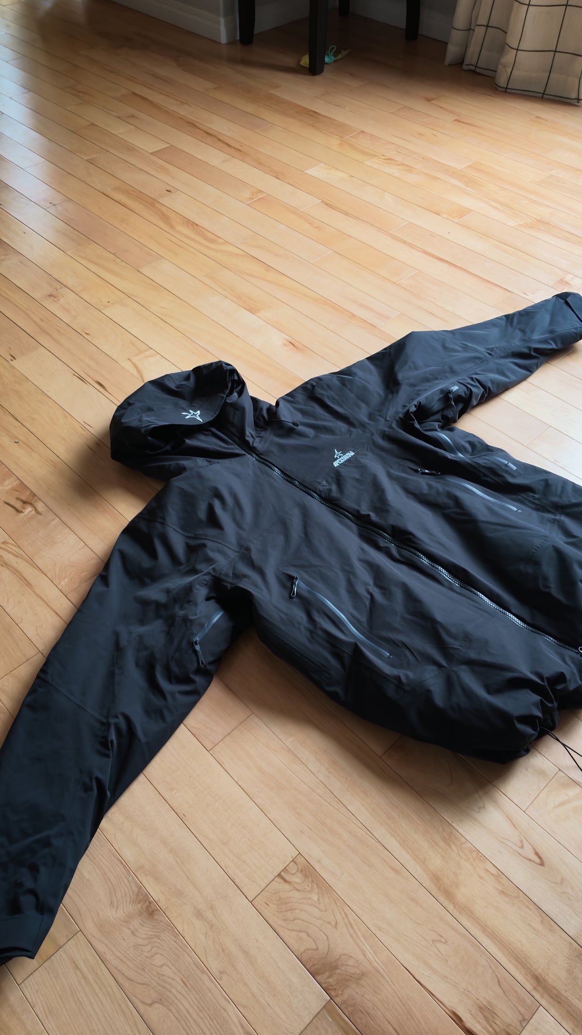 Obsidian ski jacket